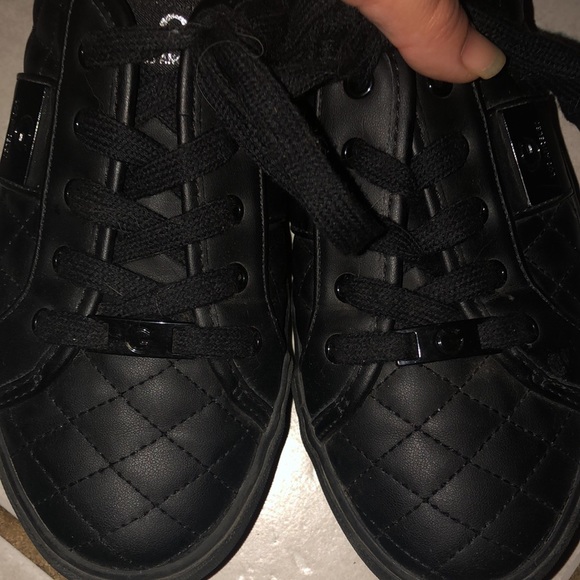 SNEAKERS - Picture 12 of 16